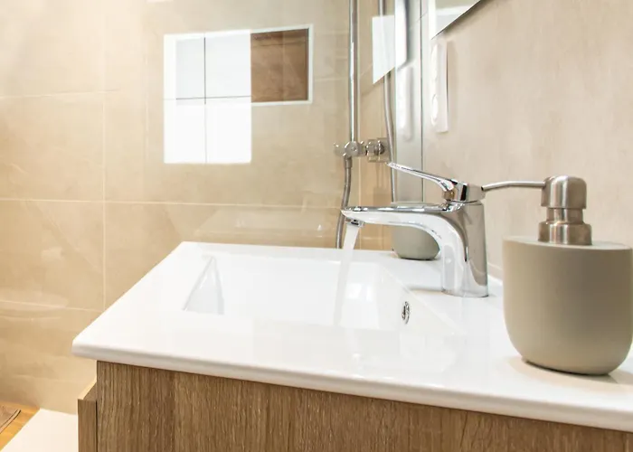 Centre - Le Schickele - Garage Prive - Climatise Apartment *